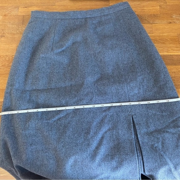 Vintage Pierre Balmain Cashmere Blend Midi A-Line Gray Skirt Size Small - Picture 7 of 9